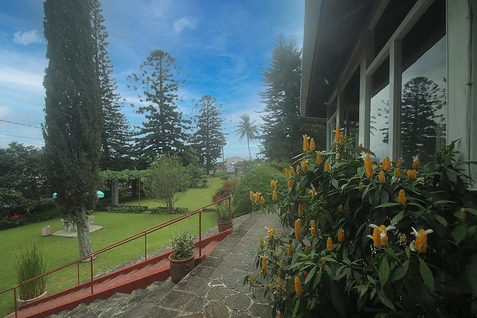 Hotel Villa Rawa Pening Pratama By Aparian Bandungan Exterior foto